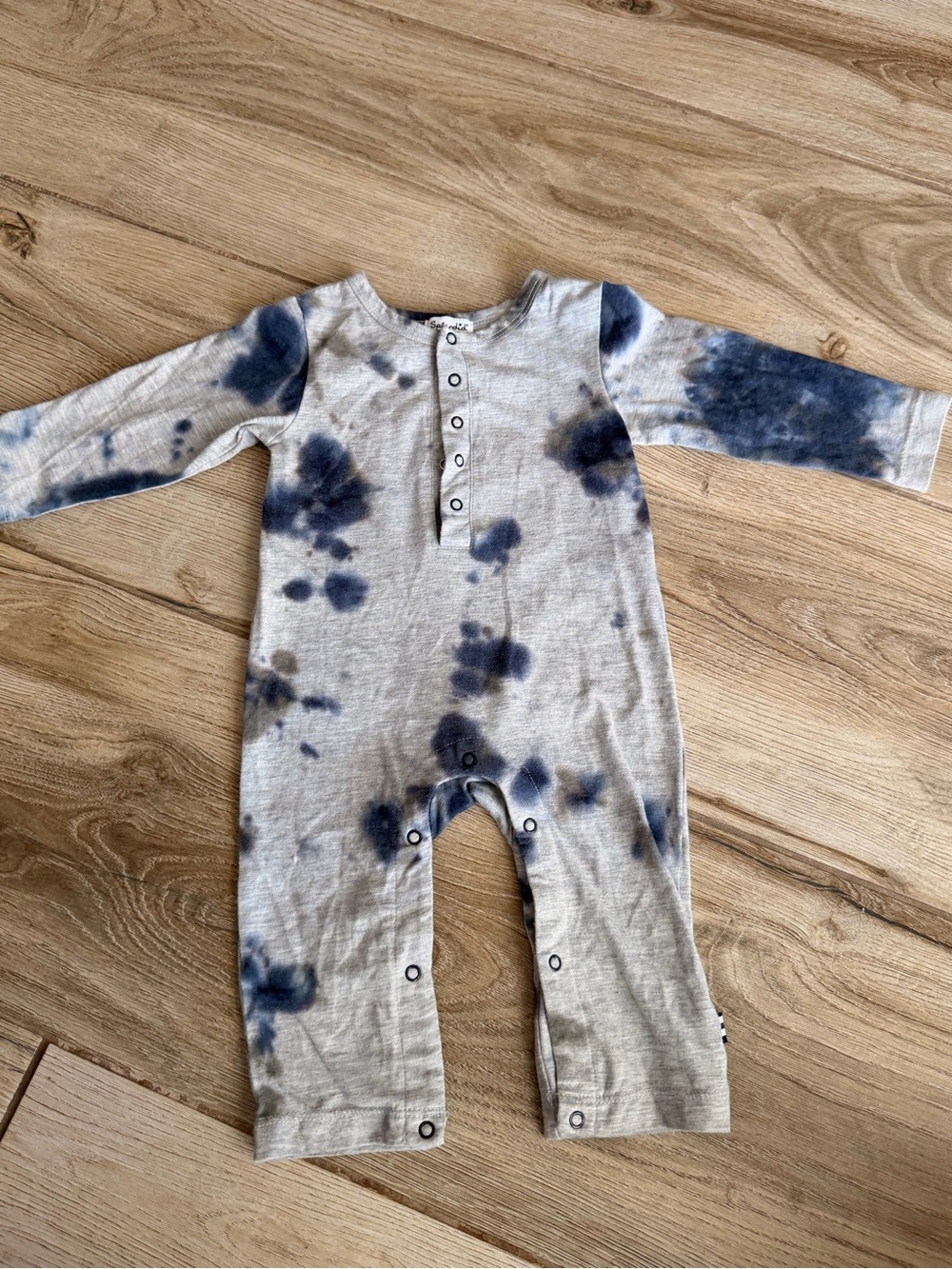 Splendid Gray and Navy Tie-Dye One-Piece Bodysuit